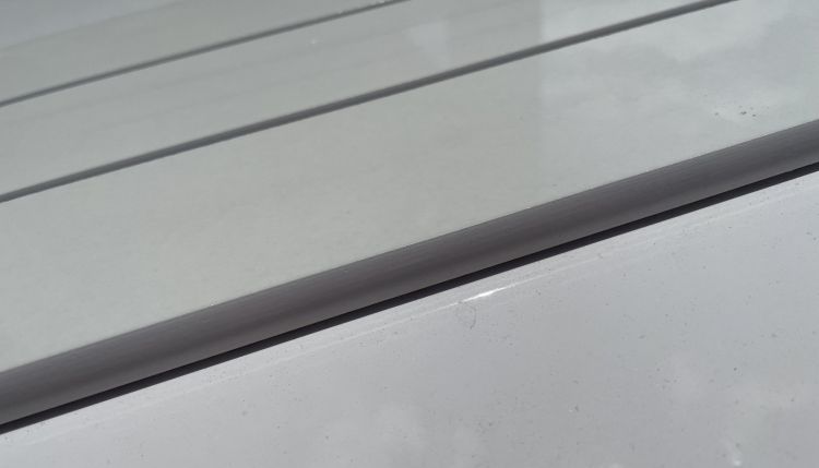 AN Dolomite Supreme Polished Bullnose 3 x 24
